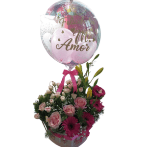 Box Corazón de Flores Surtidas con Globo