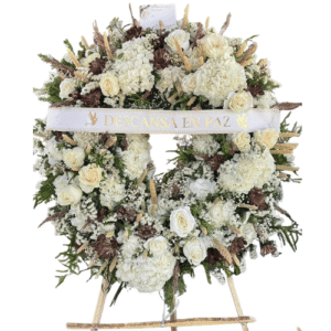 Corona Fúnebre en tonos blancos